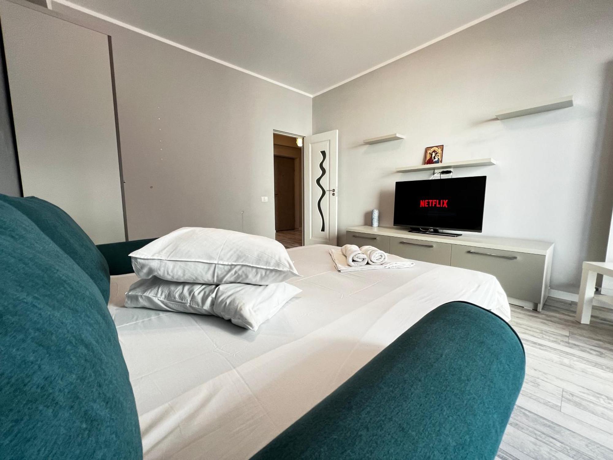 Grand Mamaia Lake Apartments Constanta Exterior photo