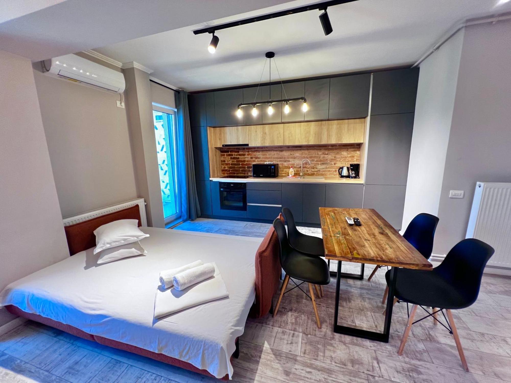 Grand Mamaia Lake Apartments Constanta Exterior photo